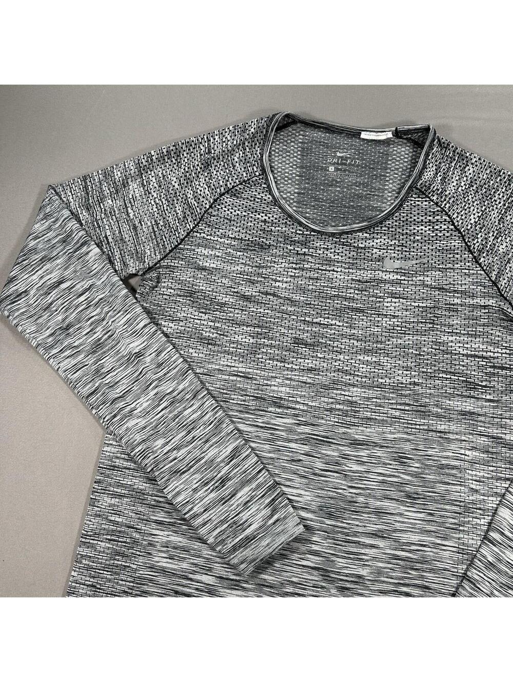 Nike Dry Shirt Womens Small Grey Knit Dri-Fit Long Sleeve Running Training